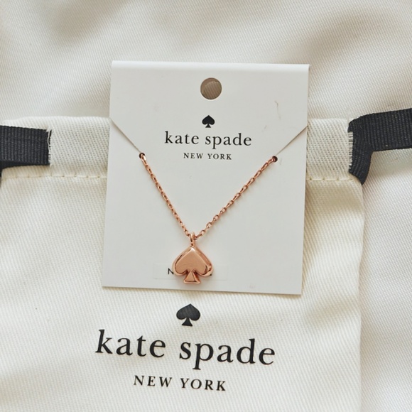 New KATE SPADE Everyday Spade Mini Pendant/Necklace Rose Gold O0RU3070 $59 - Picture 3 of 5